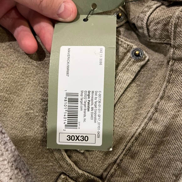 Goodfellow & Co Men's Relaxed Fit Jeans - Picture 12 of 14